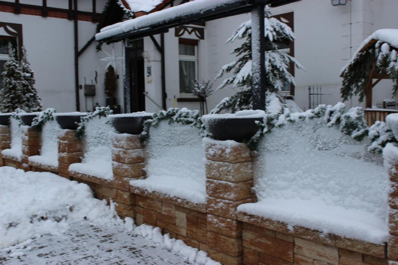 Gasthof Und Pension Frankenthal - Garni Hotel Gera Exterior photo